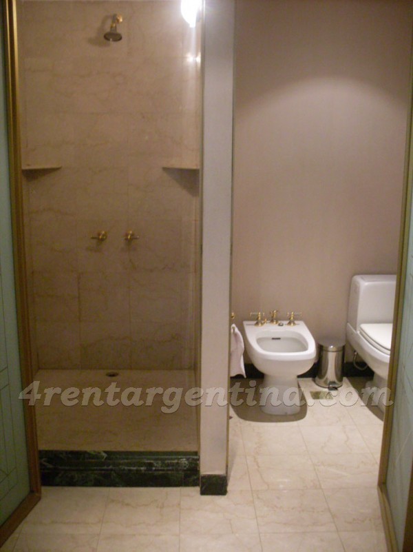 Arenales and Aguero: Furnished apartment in Recoleta