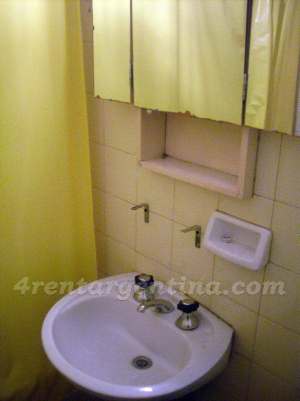 Apartamento Sarmiento e Talcahuano - 4rentargentina