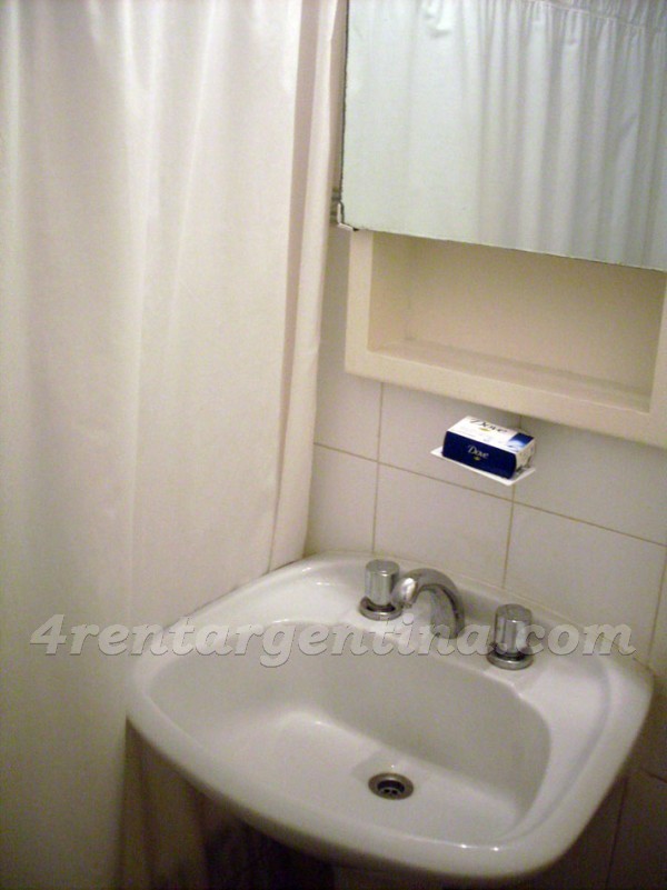 Apartamento Ayacucho e Posadas - 4rentargentina