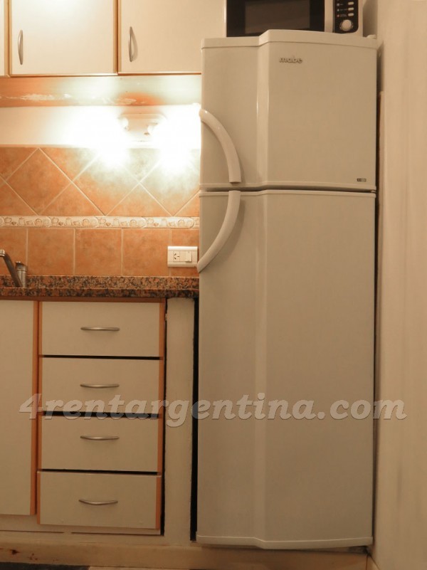 Apartment H. Yrigoyen and Piedras I - 4rentargentina