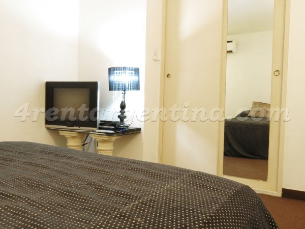 Apartment H. Yrigoyen and Piedras I - 4rentargentina