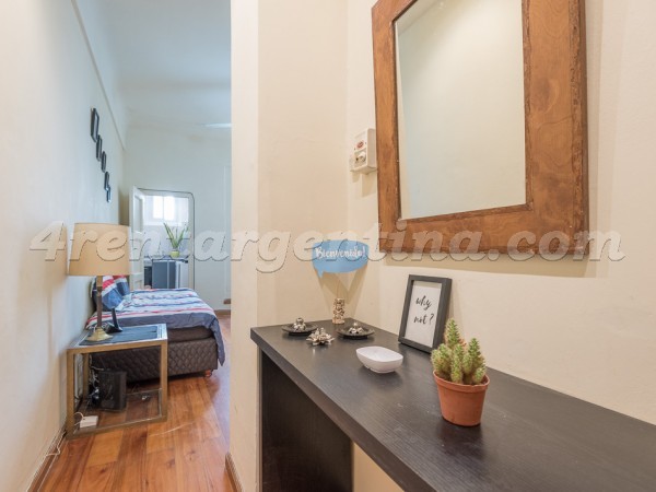 Lavalle et Reconquista III: Furnished apartment in Downtown