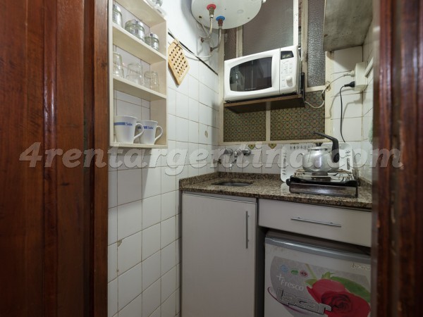 Montevideo and Corrientes: Apartment for rent in Downtown