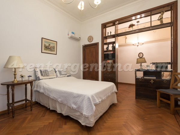 Montevideo and Corrientes: Apartment for rent in Buenos Aires