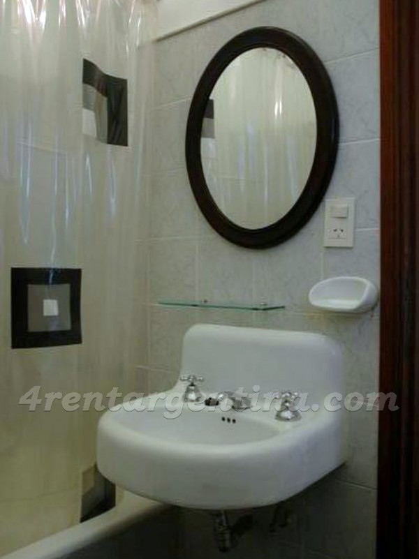 Bolivar et Mexico I: Furnished apartment in San Telmo