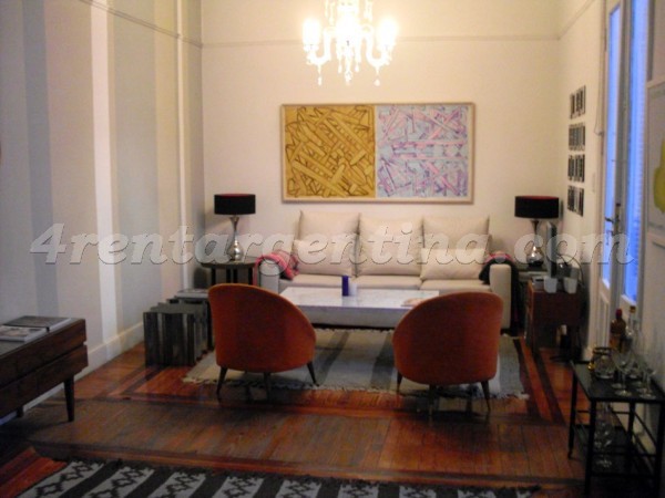 Rivadavia and Combate de los Pozos: Apartment for rent in Buenos Aires