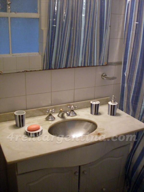 Ayacucho and Rivadavia, apartment fully equipped