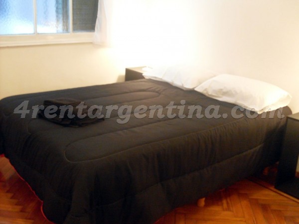 Corrientes and Uruguay I: Furnished apartment in Downtown