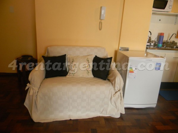 Laprida et French I, apartment fully equipped