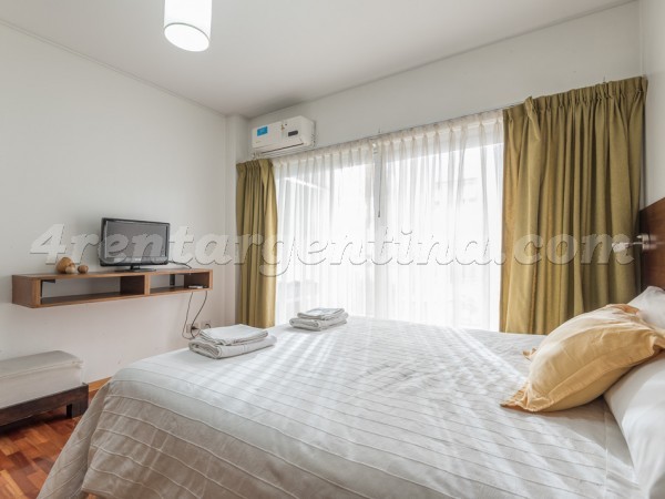 Chile and Tacuari IV: Apartment for rent in San Telmo