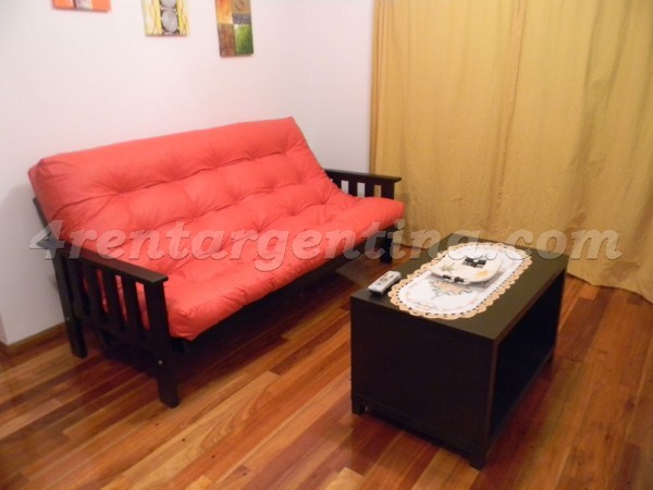 Paseo Colon et Humberto Primo III: Apartment for rent in San Telmo