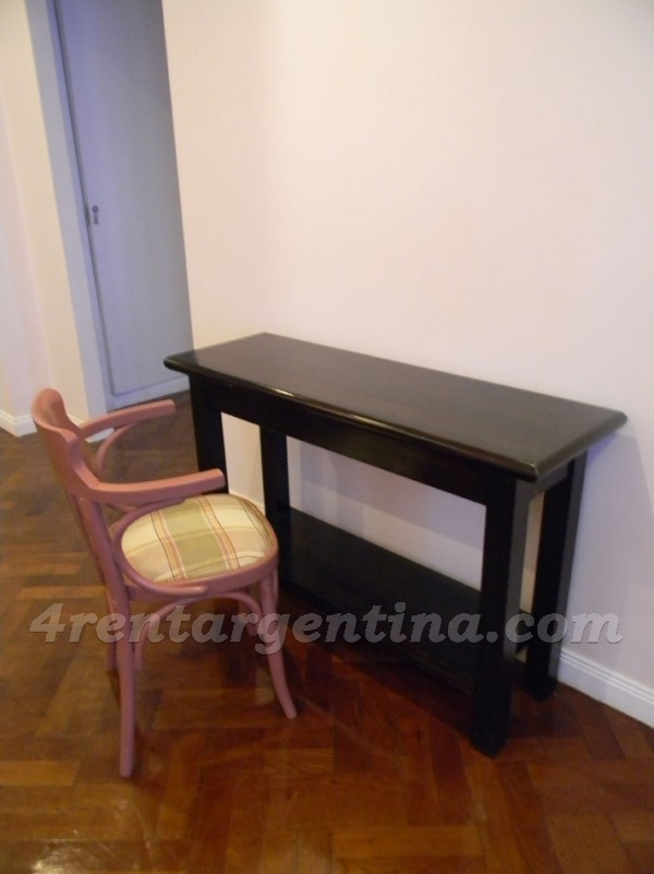 Moreno and Piedras V: Apartment for rent in Downtown