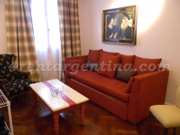 Moreno and Piedras V: Furnished apartment in Downtown