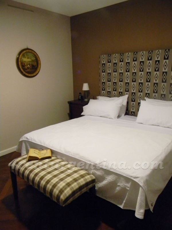 Moreno and Piedras VII, apartment fully equipped
