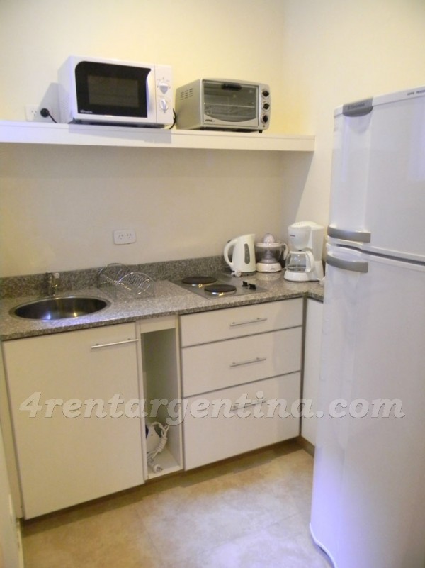 Moreno and Piedras IX: Furnished apartment in Downtown