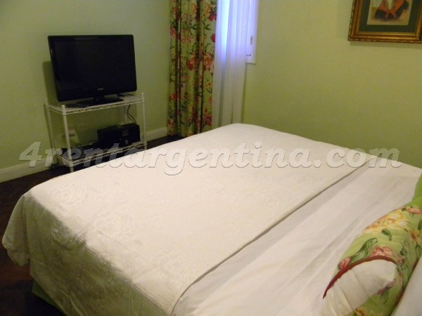 Moreno and Piedras XII: Furnished apartment in Downtown