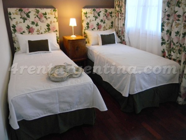 Moreno and Piedras XIII, apartment fully equipped