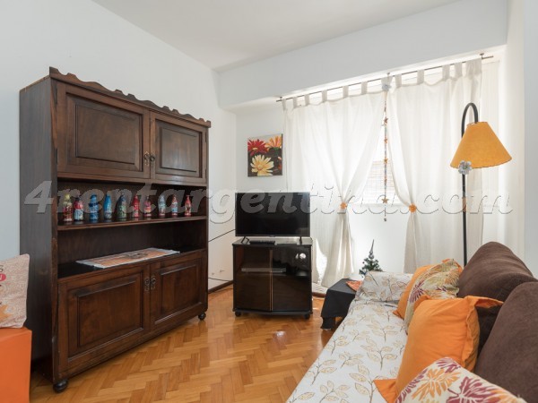 Apartamento Amoblado en Corrientes y Ecuador, Abasto