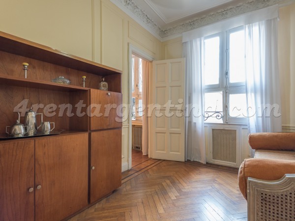 San Martin and Lavalle, apartment fully equipped