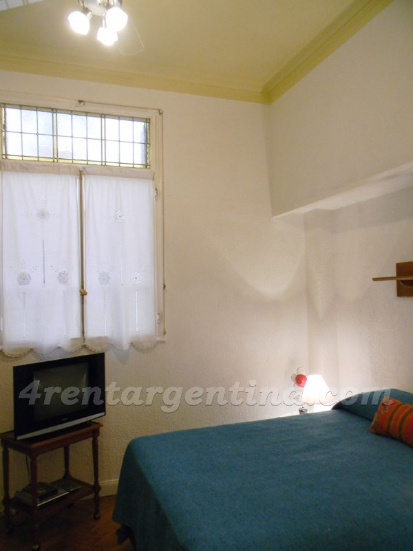 Tucuman and Pellegrini I: Furnished apartment in Downtown