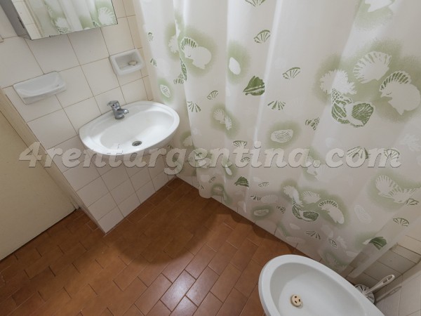 Azcuenaga et Guido II, apartment fully equipped