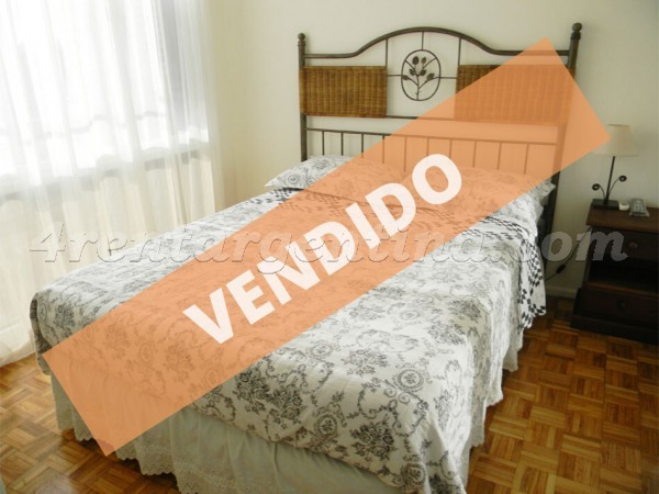 Corrientes and Maipu IV, apartment fully equipped