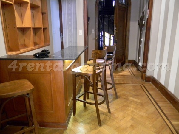 Apartamento Pasaje Rivarola e Peron - 4rentargentina