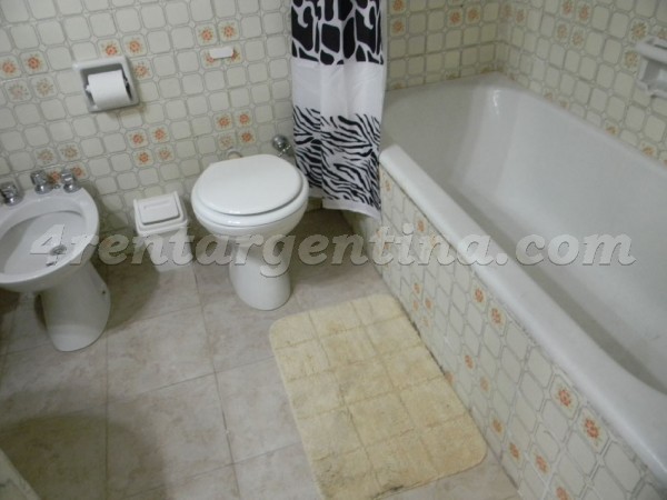 Apartamento Chacabuco e Carlos Calvo - 4rentargentina