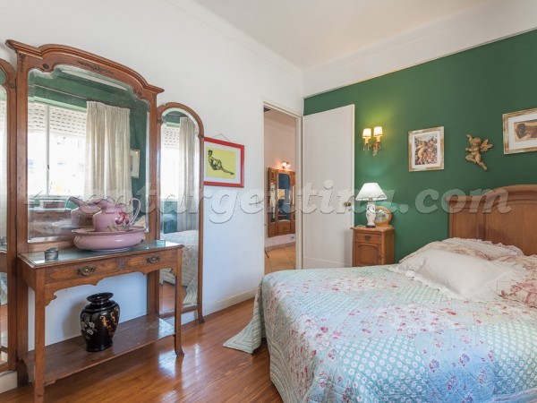 Apartamento San Juan e Paseo Colon - 4rentargentina