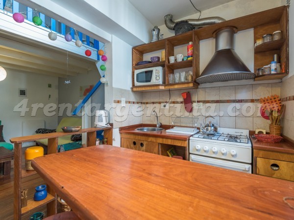 Apartamento Tacuari e Carlos Calvo II - 4rentargentina