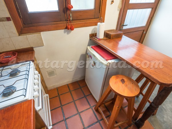 Tacuari et Carlos Calvo II: Furnished apartment in San Telmo