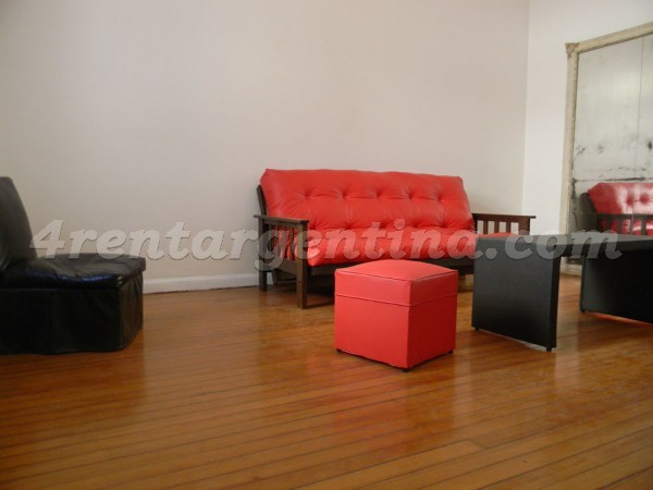 Independencia and Santiago del Estero: Apartment for rent in Congreso