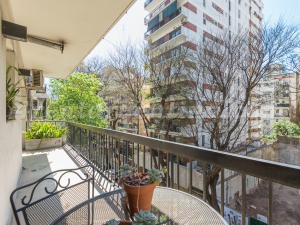 Apartamento Pereyra Lucena e Las Heras - 4rentargentina