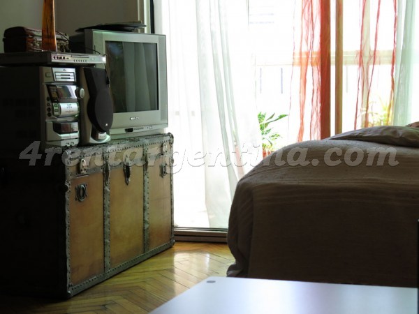 Apartamento Chacabuco e Cochabamba - 4rentargentina