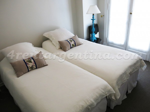 Arenales et Suipacha, apartment fully equipped