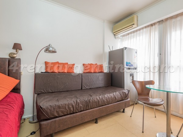 Avenida de Mayo et Santiago del Estero: Furnished apartment in Congreso