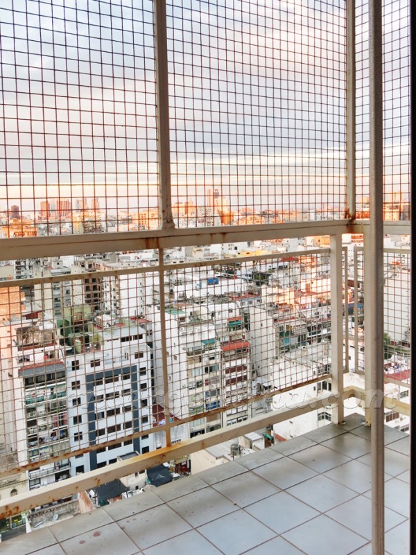 Corrientes et Uriburu: Apartment for rent in Downtown