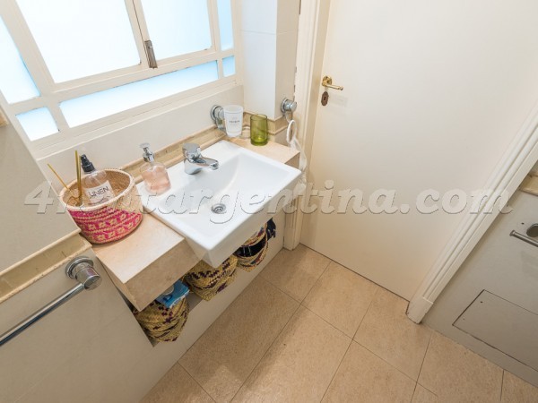 Pea et Barrientos: Furnished apartment in Recoleta