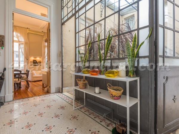 Pea and Barrientos: Apartment for rent in Recoleta