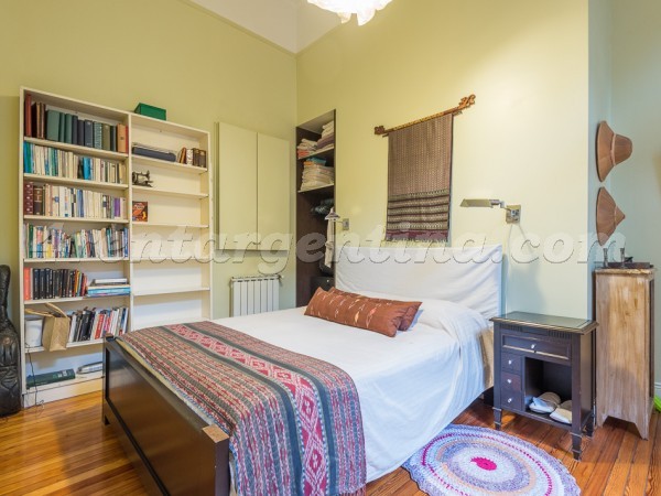 Pea and Barrientos: Apartment for rent in Recoleta