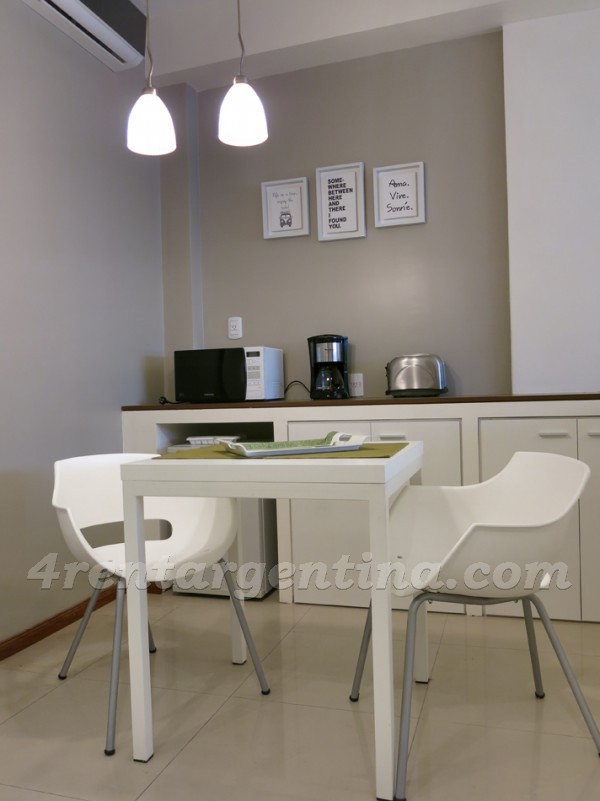 Uriarte et Charcas IV: Furnished apartment in Palermo