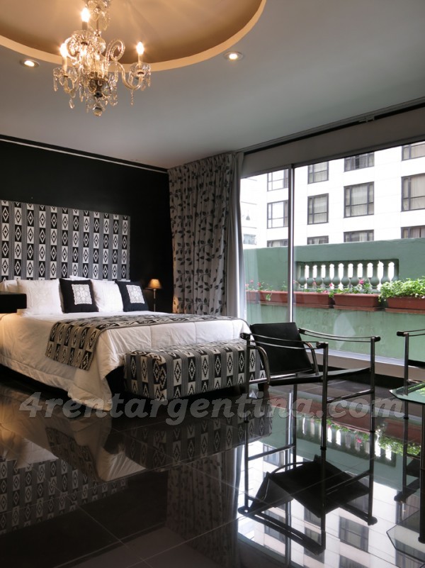 Apartamento Amoblado en Moreno y Piedras XVIII, Downtown