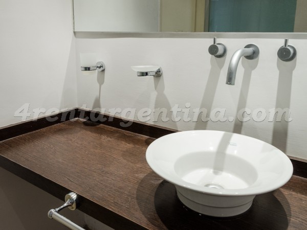 Rodriguez Pea et Sarmiento VI, apartment fully equipped