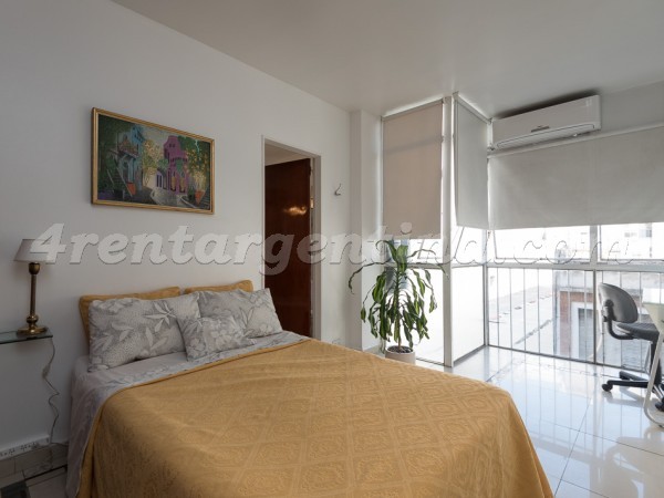 Apartamento Amoblado en Uruguay y Sarmiento, Downtown