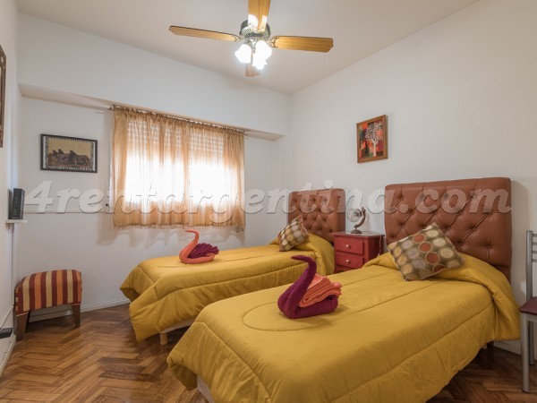 San Juan and Sarandi: Apartment for rent in Congreso