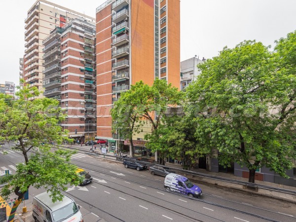 Rivadavia et Gascon: Furnished apartment in Almagro