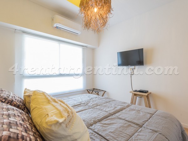 Rivadavia et Gascon I: Furnished apartment in Almagro