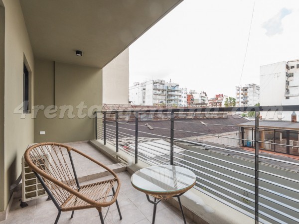 Corrientes and Lambare III: Apartment for rent in Almagro