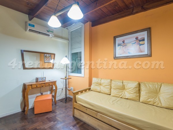 Peron and Gascon I: Furnished apartment in Almagro