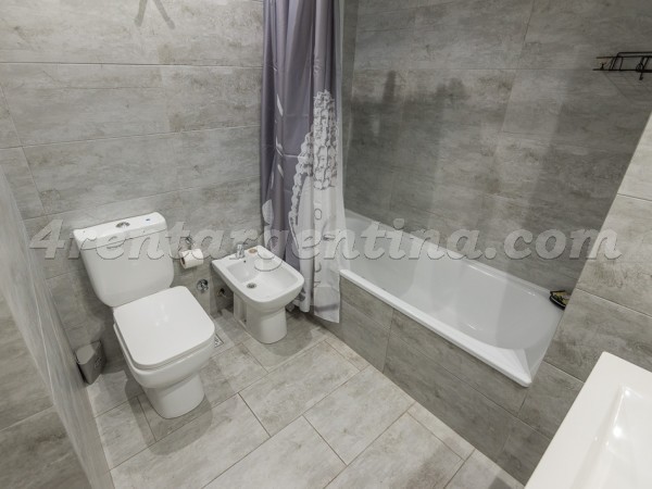 Rivadavia and Gascon IV: Apartment for rent in Almagro